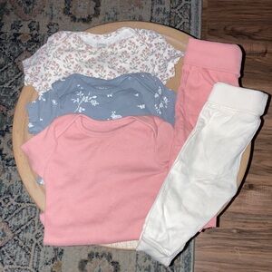 Carter’s - Little Planet - 3-Pack Baby Bodysuits & 2-Pack Pants